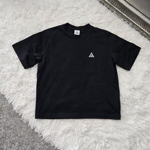 Nike ACG Dri-FIT ADV Oversize Boxy Fit Tshirt. Black. Size xsmall. New.